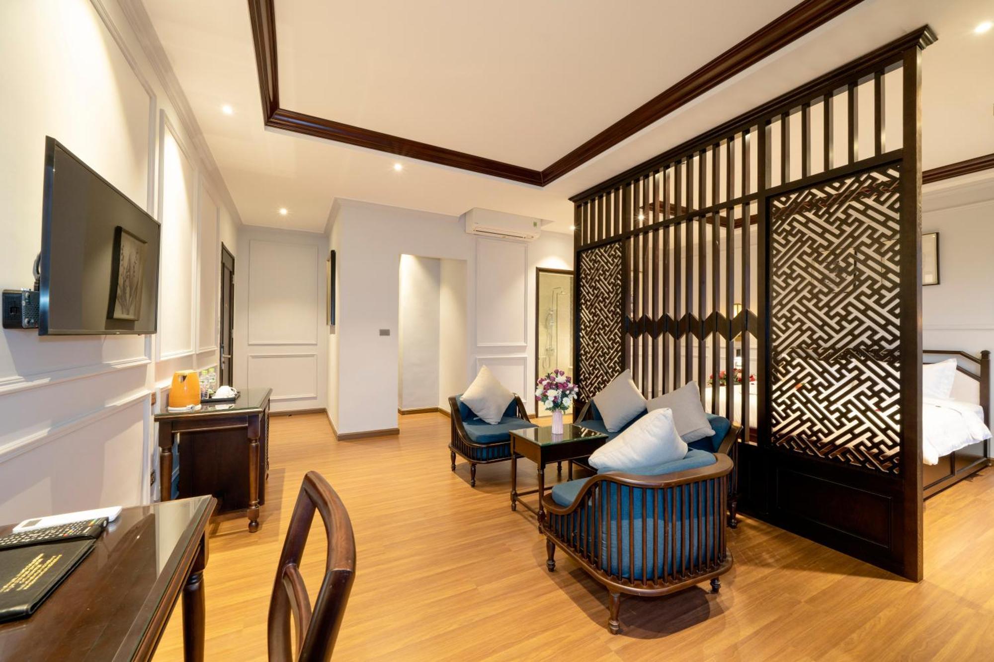 Eco Lux Riverside Hotel & Spa Hoi An Exterior photo